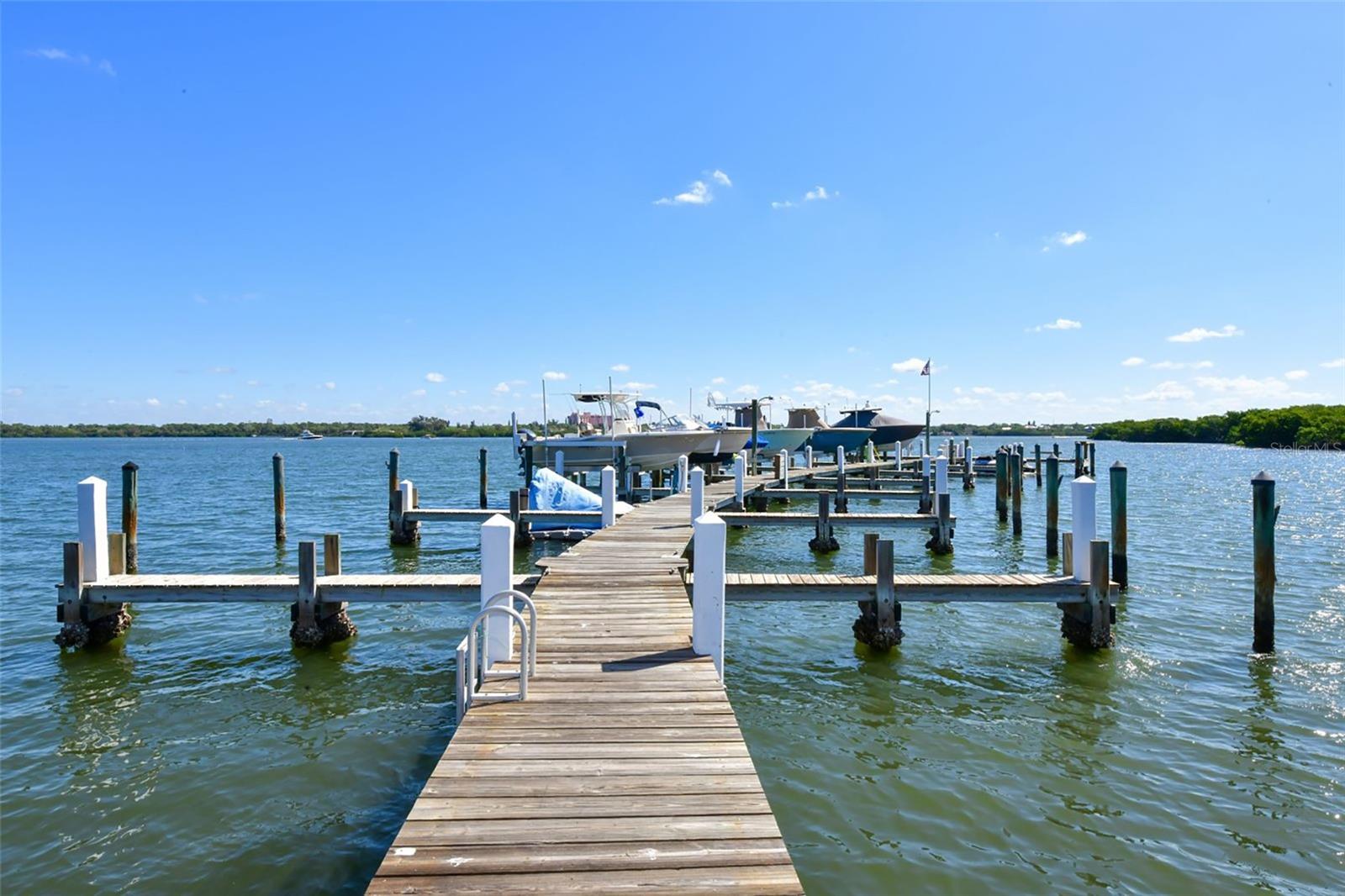 8773 MIDNIGHT PASS RD #204G