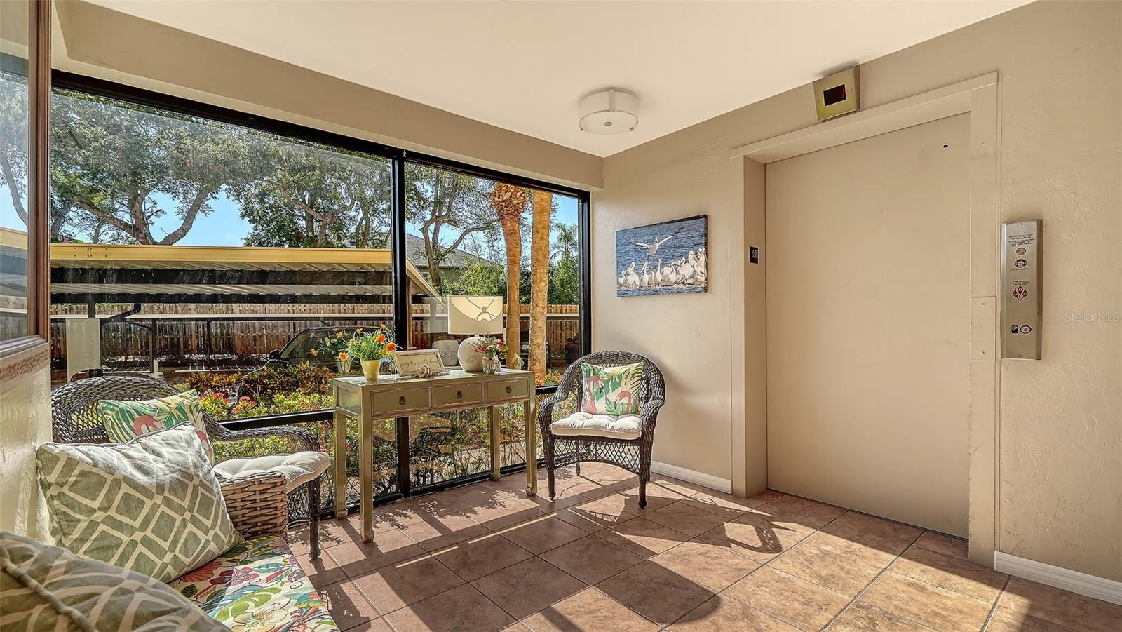 8773 MIDNIGHT PASS RD #204G