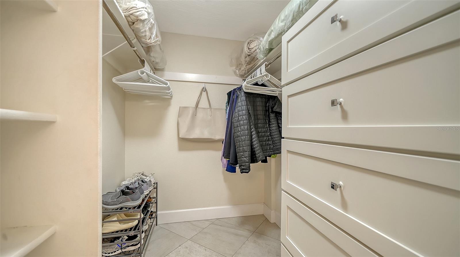 8773 MIDNIGHT PASS RD #204G