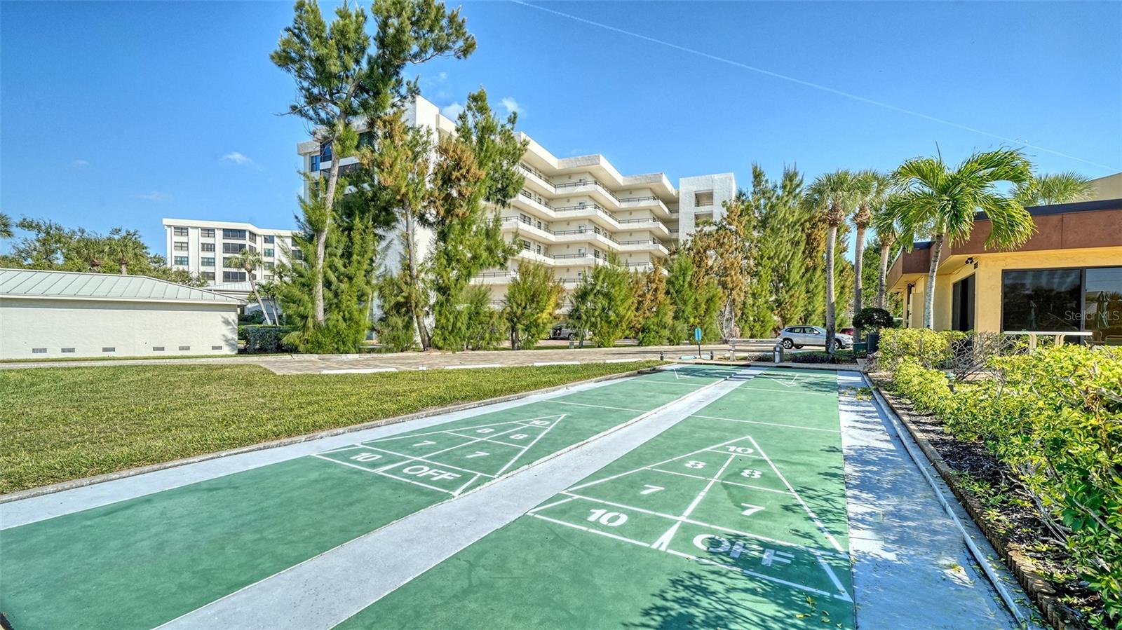 8773 MIDNIGHT PASS RD #204G