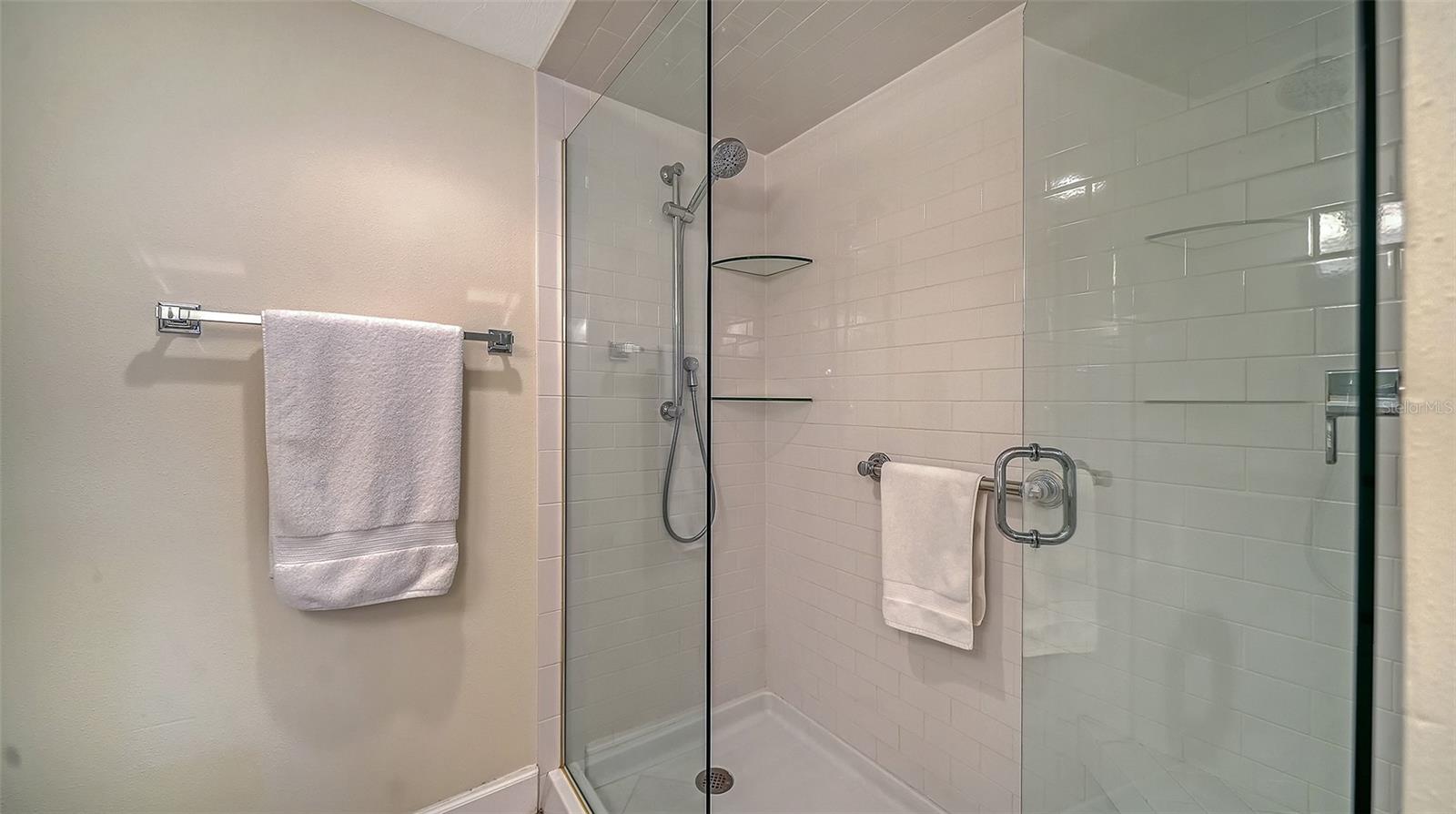 8773 MIDNIGHT PASS RD #204G