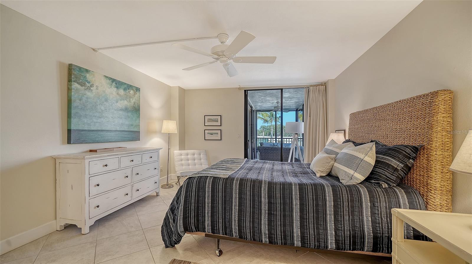 8773 MIDNIGHT PASS RD #204G