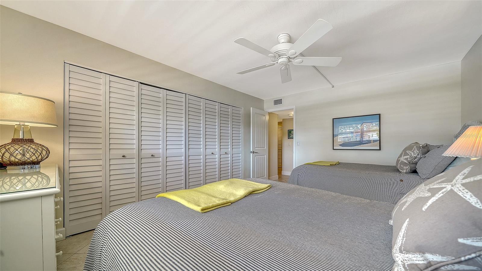 8773 MIDNIGHT PASS RD #204G