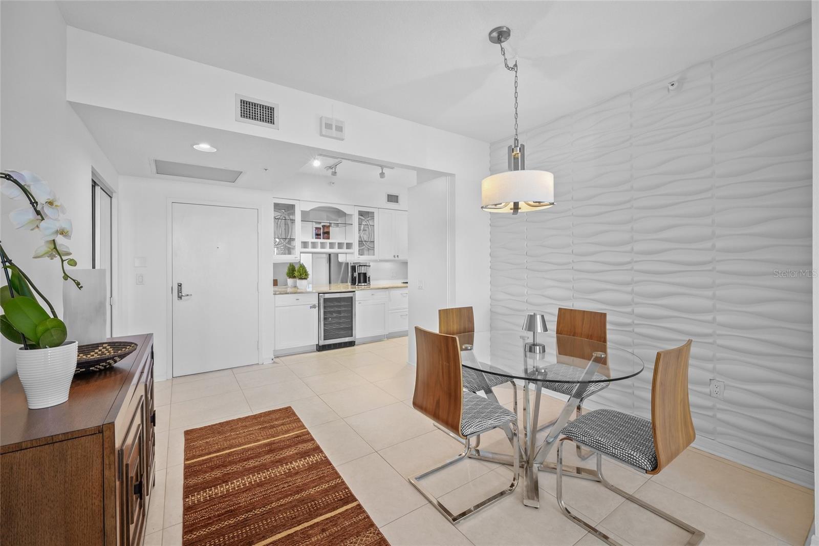 1800 BENJAMIN FRANKLIN DR #A1003