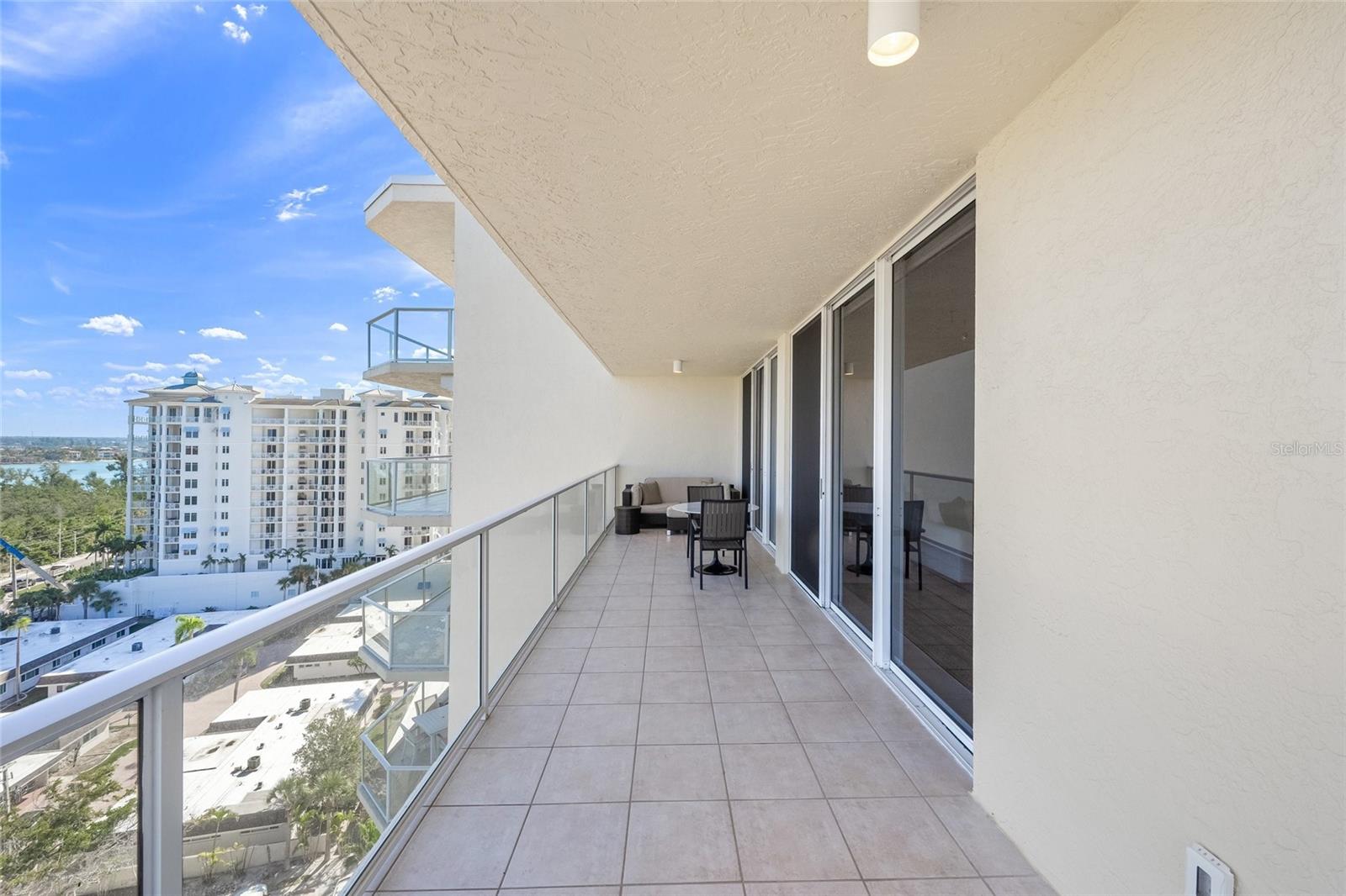 1800 BENJAMIN FRANKLIN DR #A1003