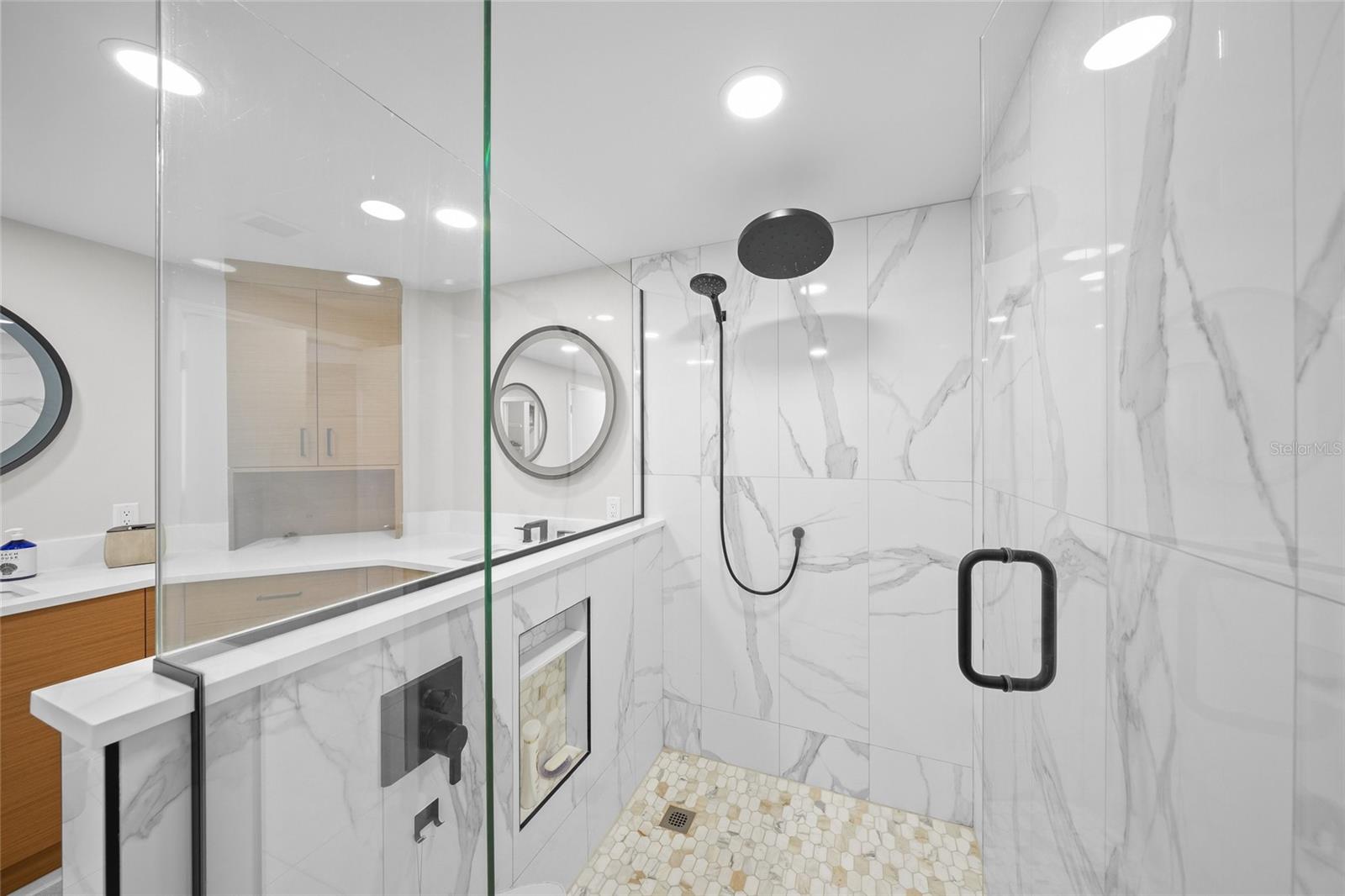 1800 BENJAMIN FRANKLIN DR #A1003