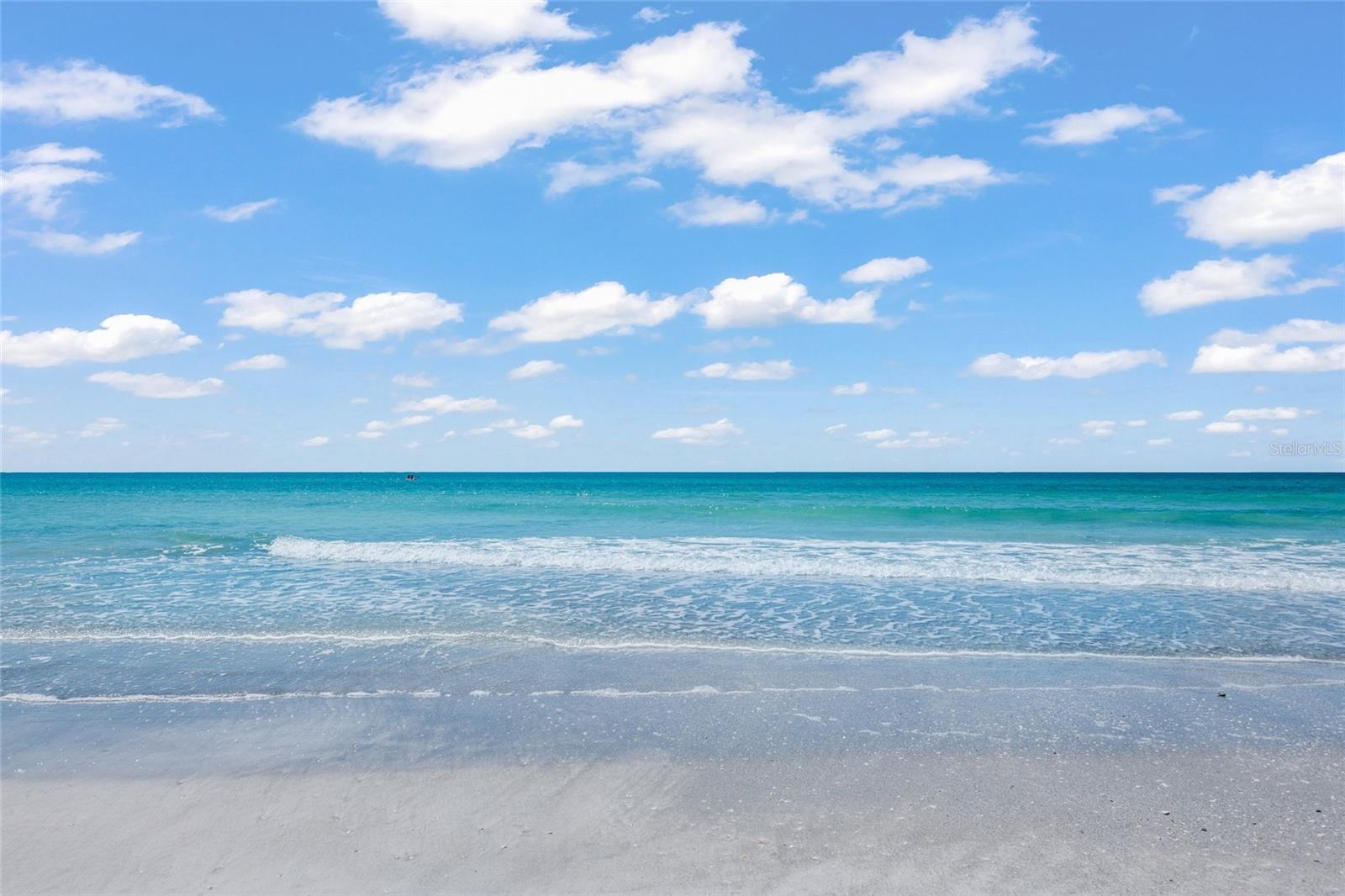 1800 BENJAMIN FRANKLIN DR #A1003