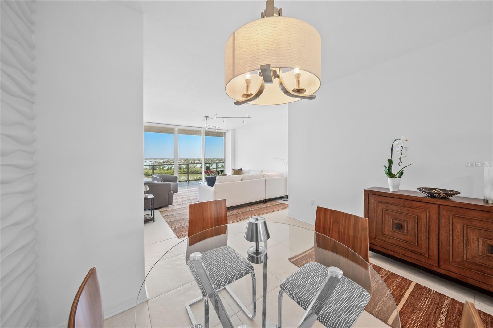 1800 BENJAMIN FRANKLIN DR #A1003