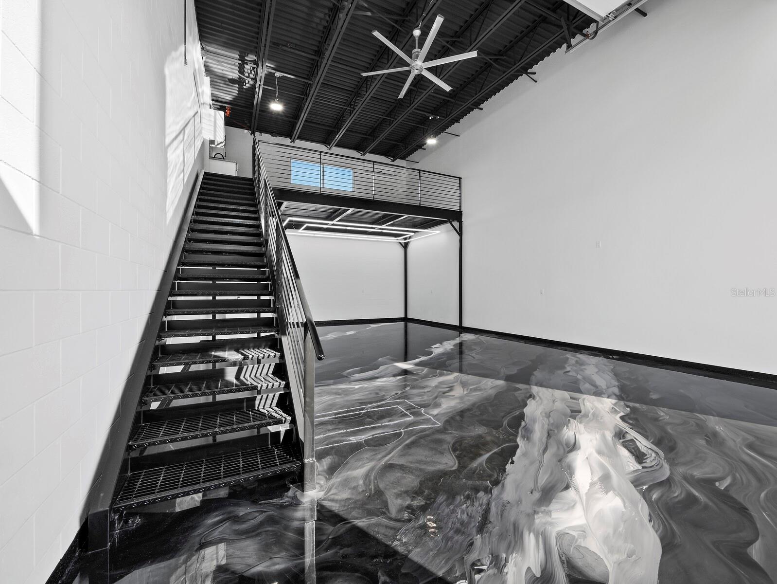 6562 PALMER PARK CIR #18