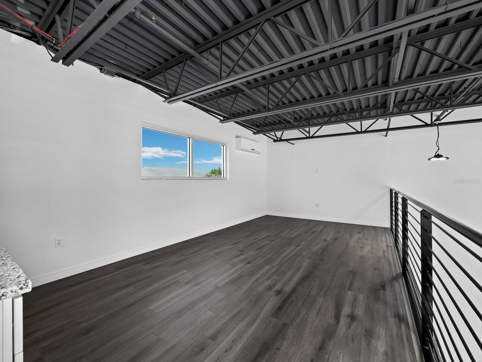 6562 PALMER PARK CIR #18