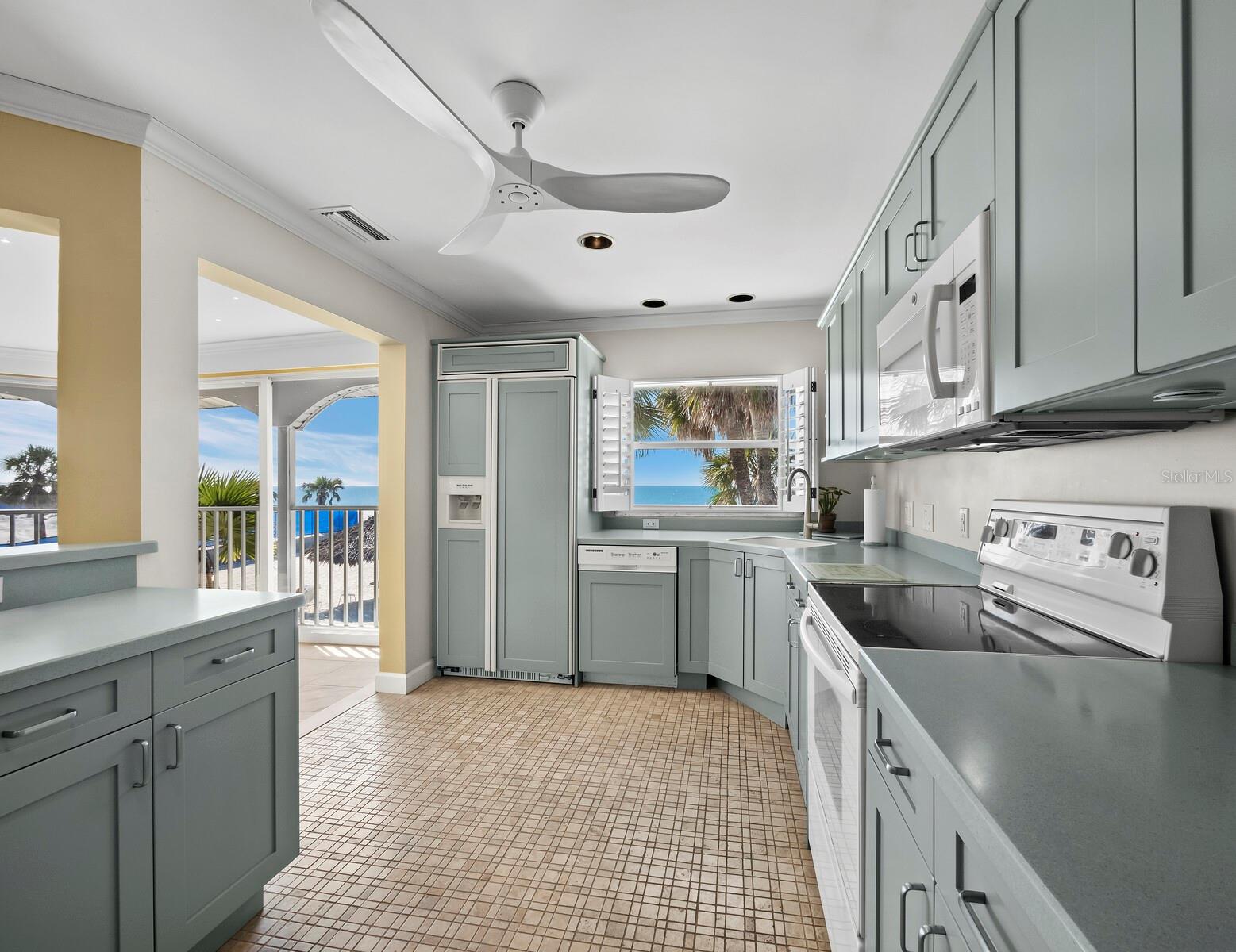 1336 BENJAMIN FRANKLIN DR #2A