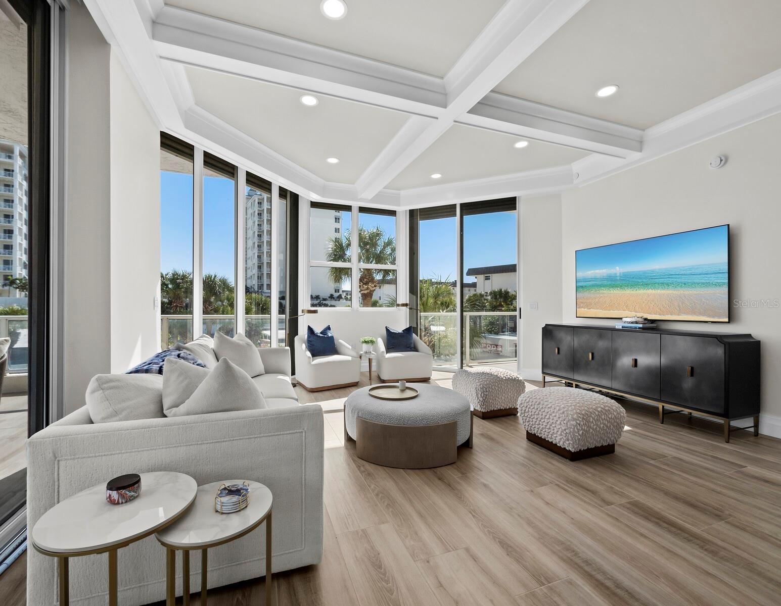 1800 BENJAMIN FRANKLIN DR #A102