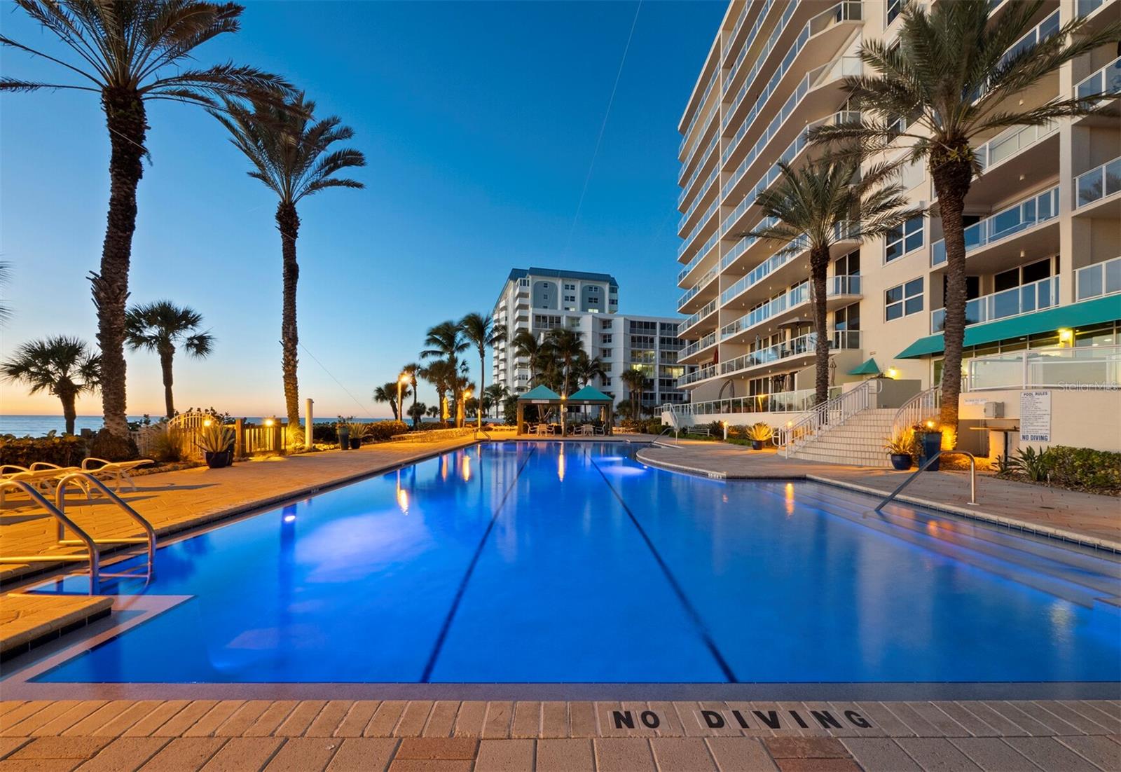 1800 BENJAMIN FRANKLIN DR #A102