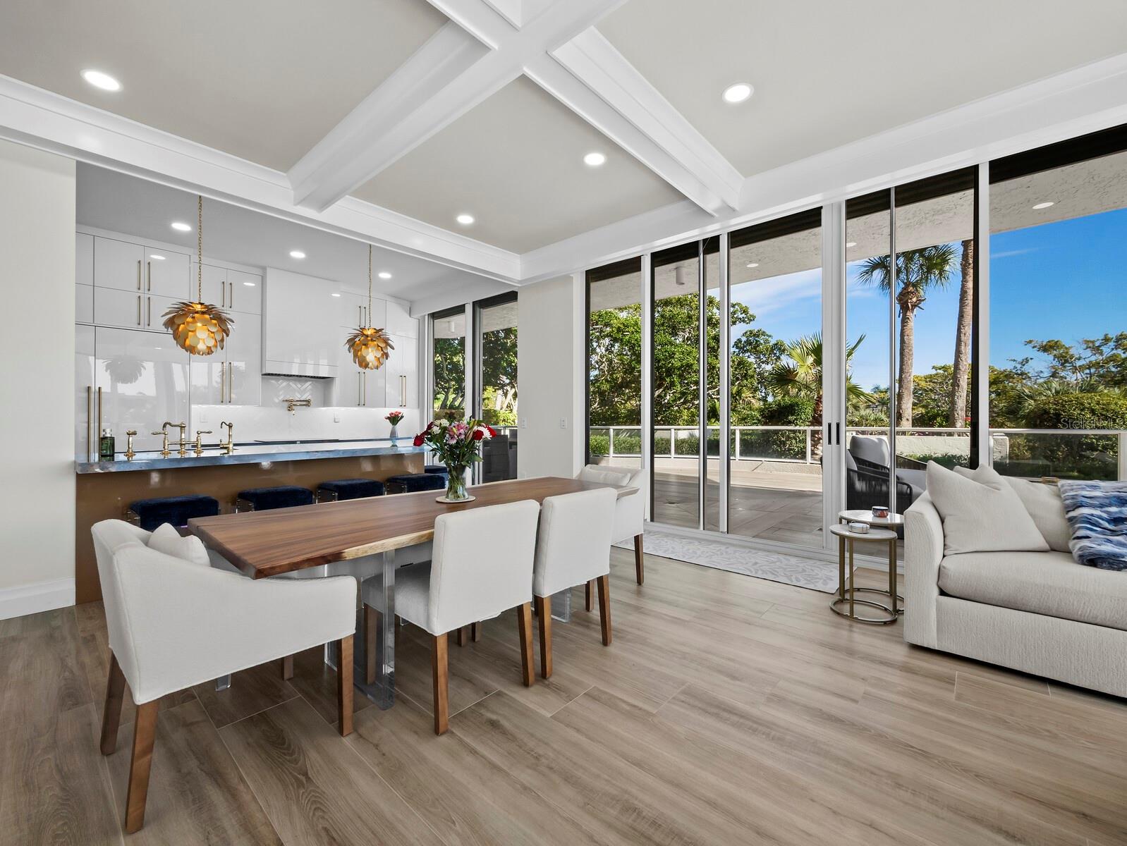 1800 BENJAMIN FRANKLIN DR #A102