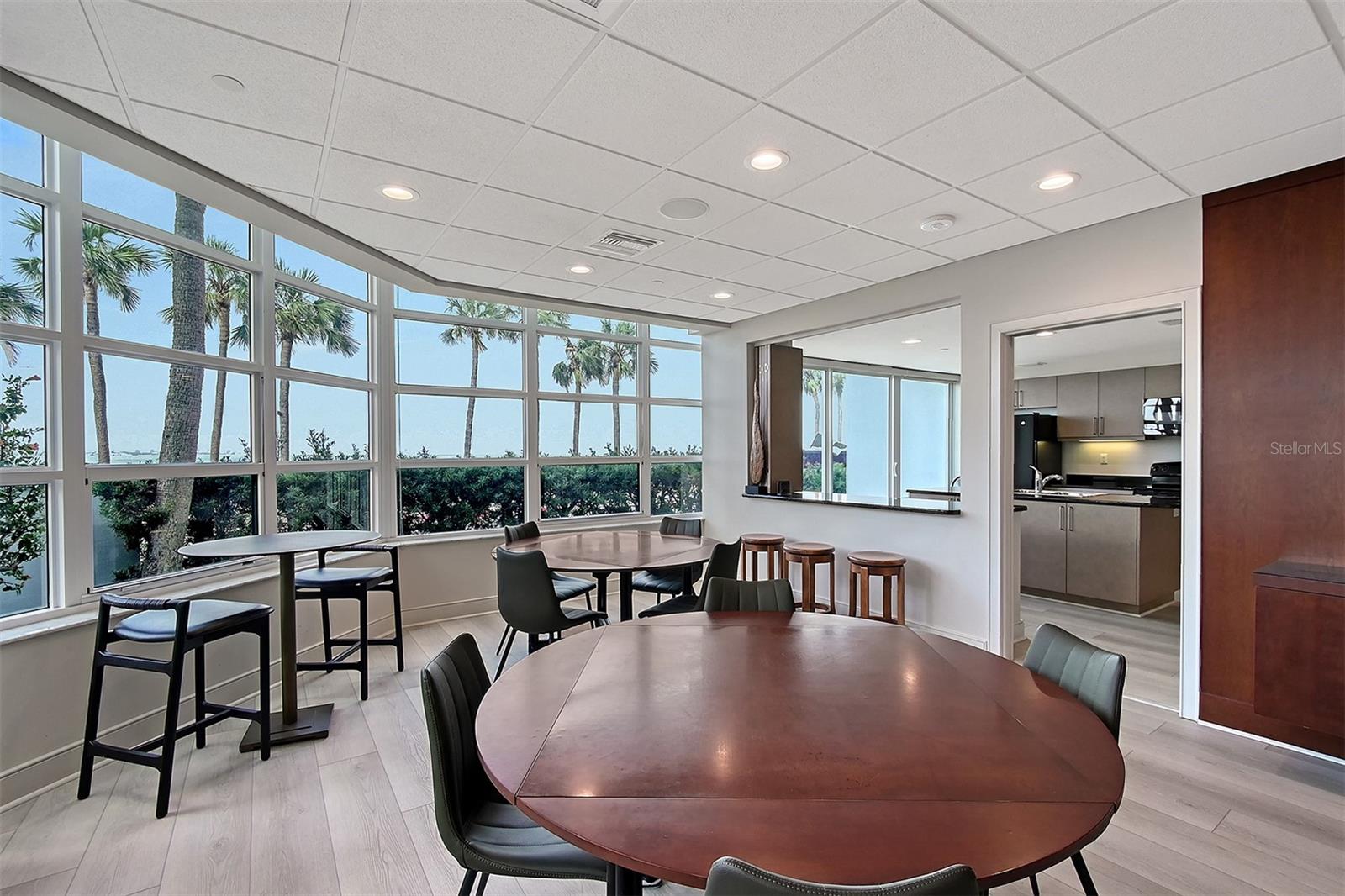 988 BLVD OF THE ARTS #1411