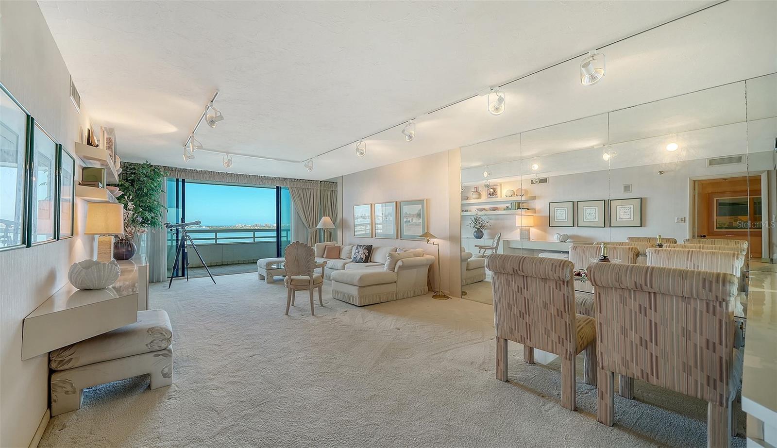 988 BLVD OF THE ARTS #1411