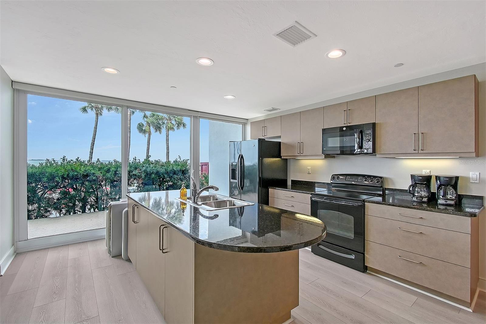 988 BLVD OF THE ARTS #1411