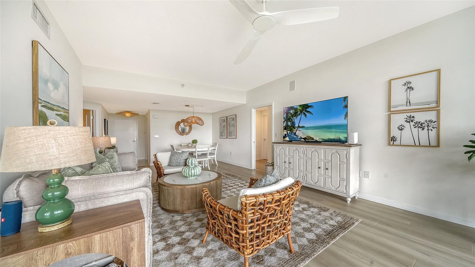 1800 BENJAMIN FRANKLIN DR #B308