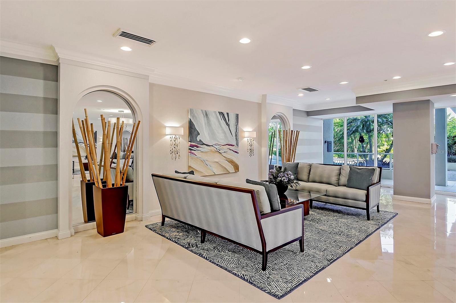 1800 BENJAMIN FRANKLIN DR #B308