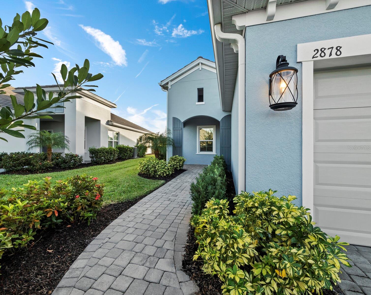 2878 BUTTERFLY JASMINE TRL