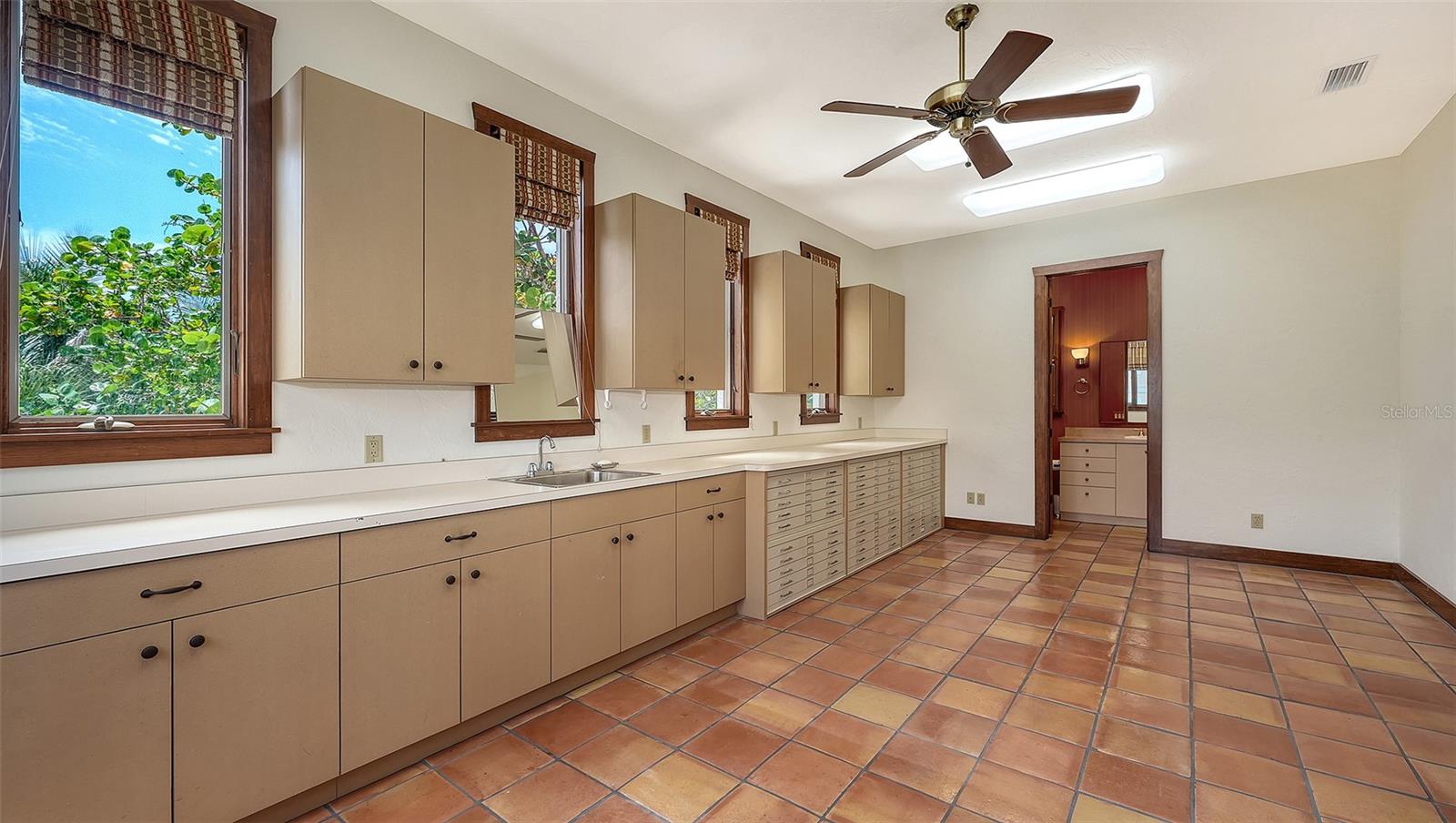 156 EMERSON DR