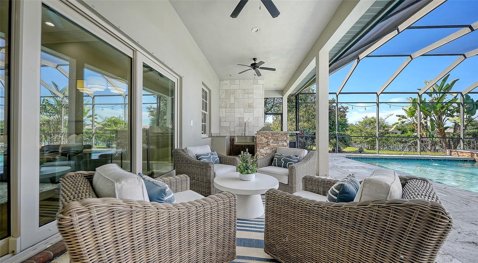 7467 CABBAGE PALM CT