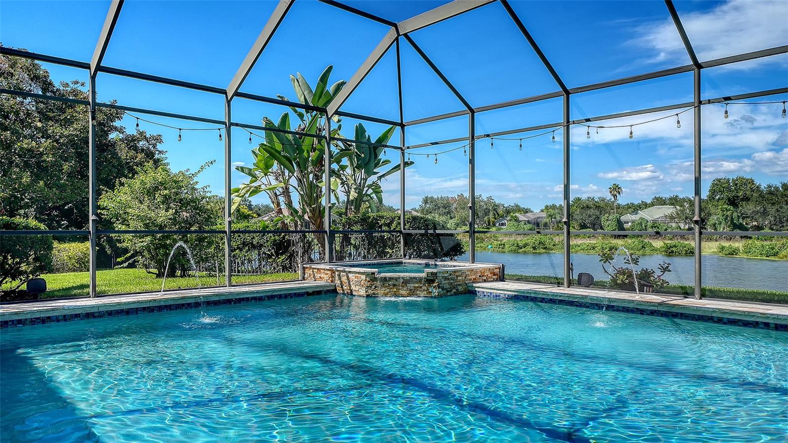 7467 CABBAGE PALM CT