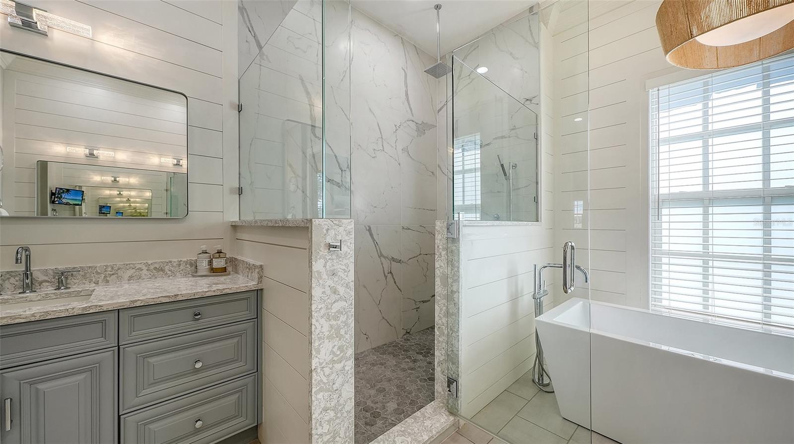 7467 CABBAGE PALM CT