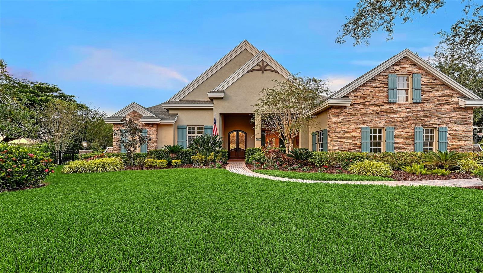 7467 CABBAGE PALM CT