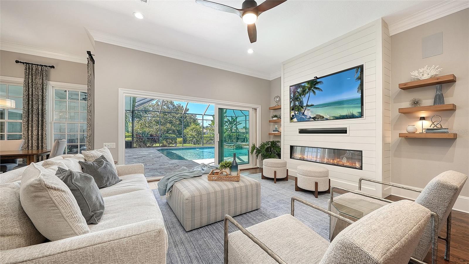 7467 CABBAGE PALM CT