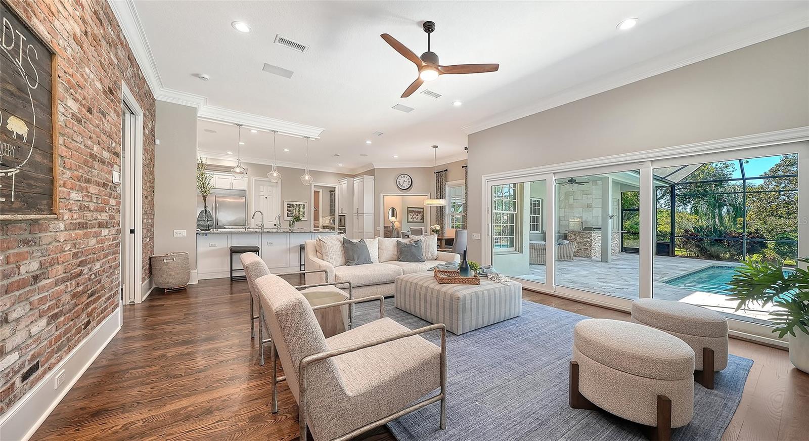 7467 CABBAGE PALM CT