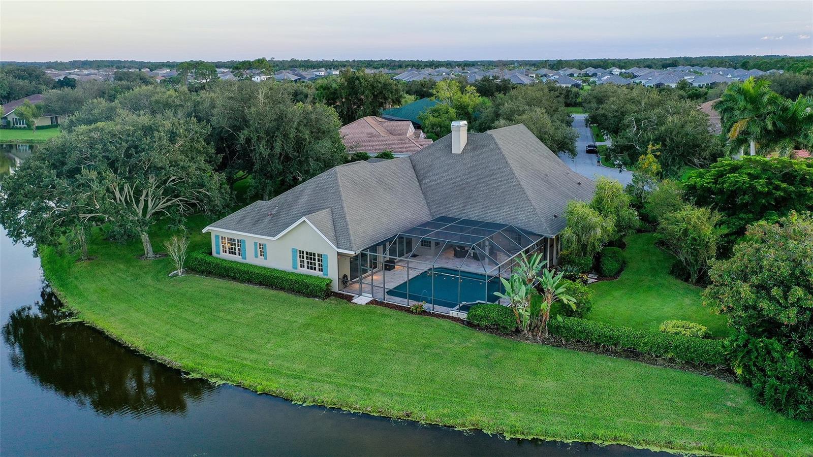 7467 CABBAGE PALM CT