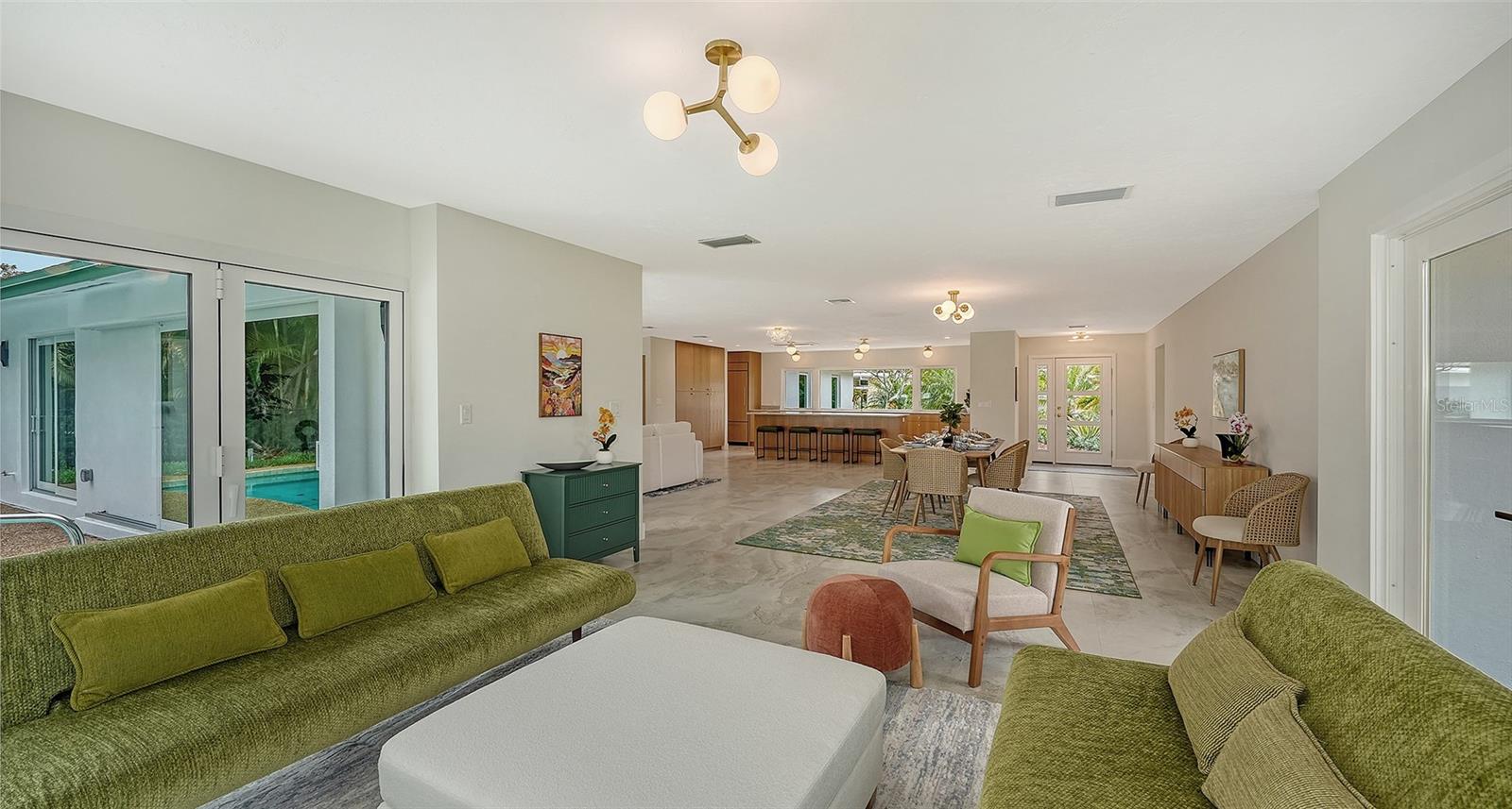 1967 BROOKHAVEN DR