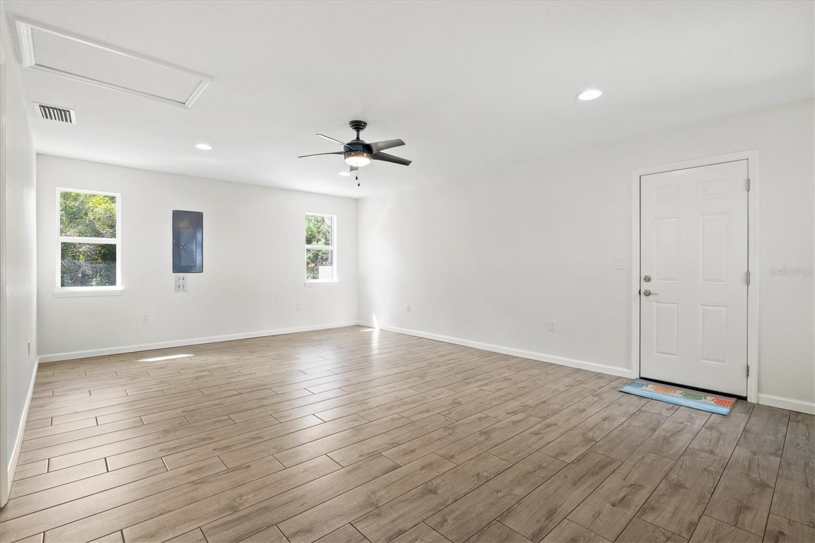 7131 SADDLE CREEK CIR