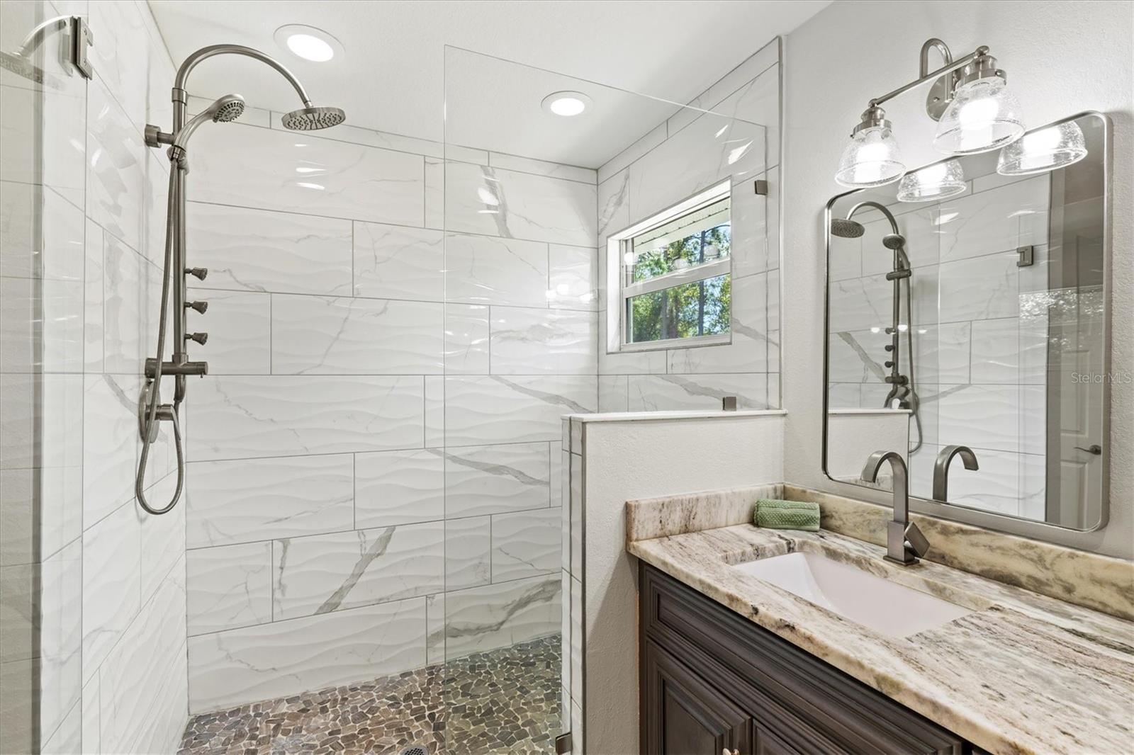 7131 SADDLE CREEK CIR