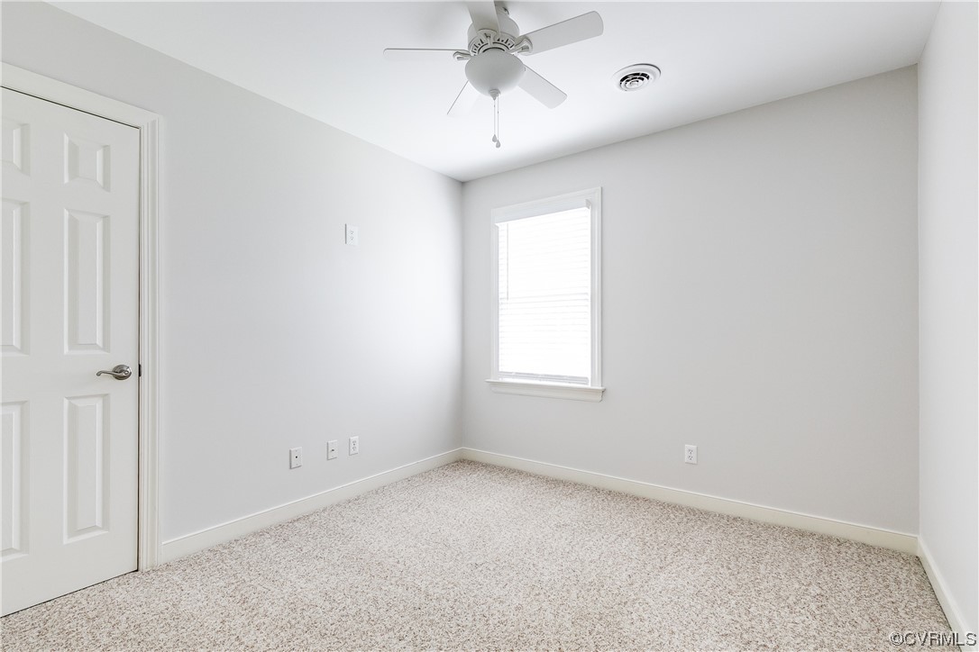 8618 Brechin Ln