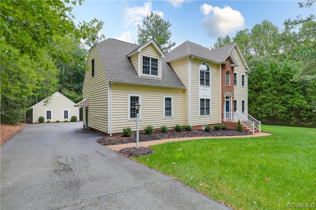 8618 Brechin Ln