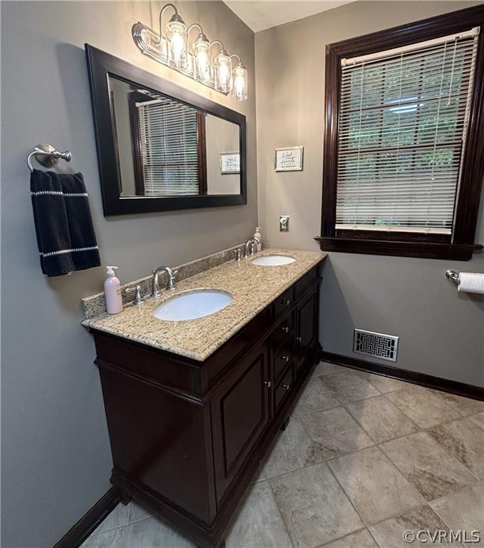 12006 Bondurant Dr