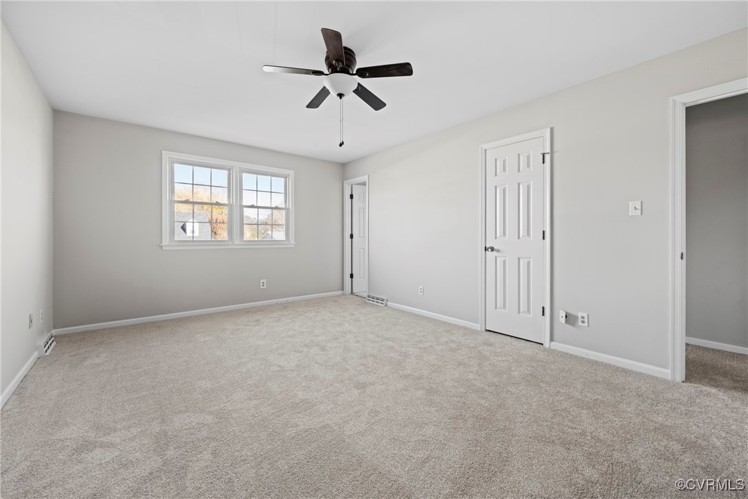 1225 Riveroaks Dr