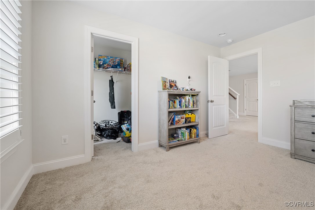 6800 Alabaster Ln