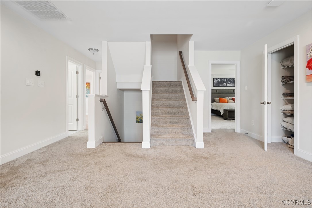 6800 Alabaster Ln