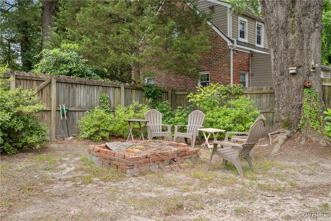 1942 Berkeley Ave