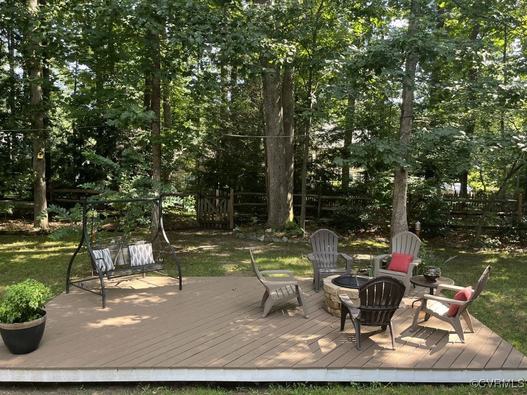 15000 Fox Branch Ln