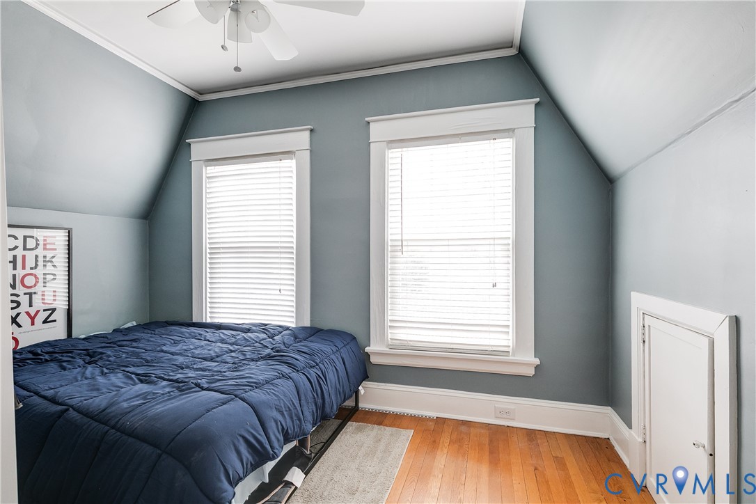 4809 E Seminary Ave