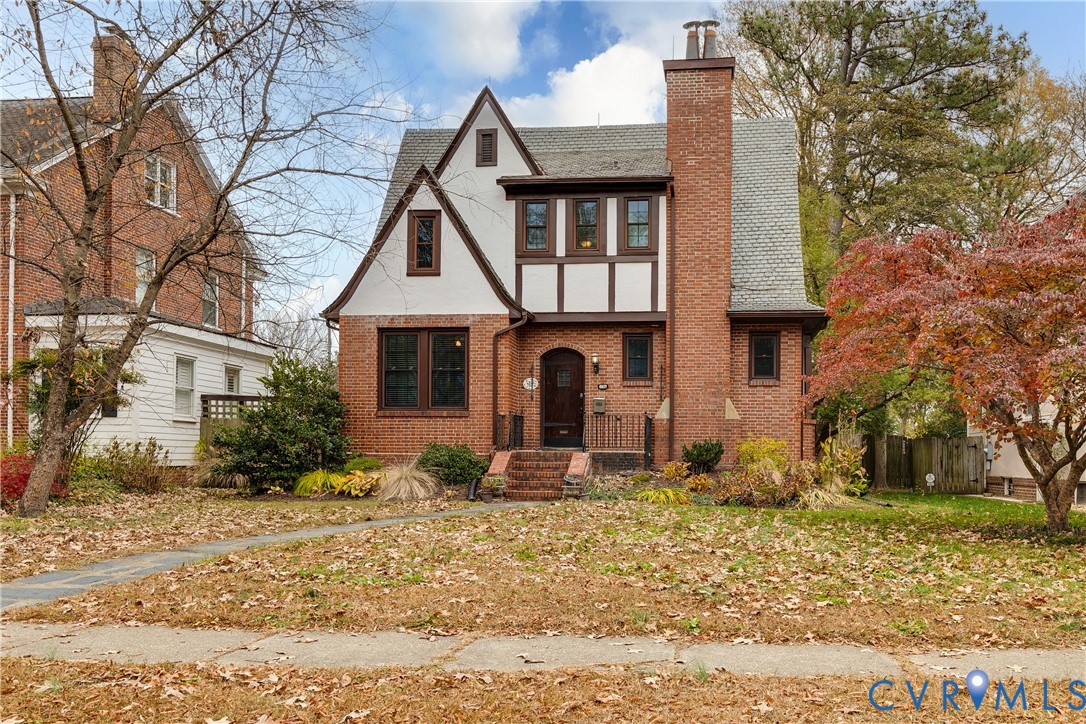 4809 E Seminary Ave