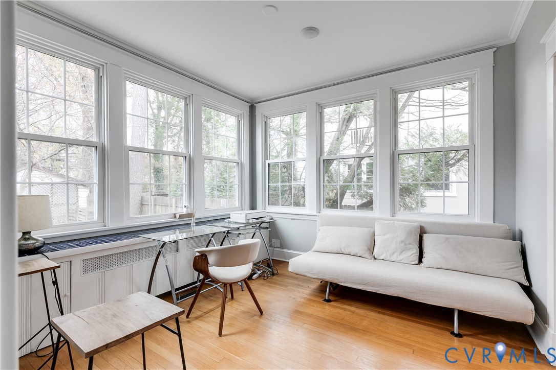 4809 E Seminary Ave