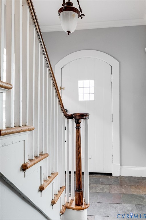 4809 E Seminary Ave