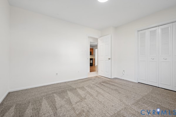 5049 Nantucket Ct