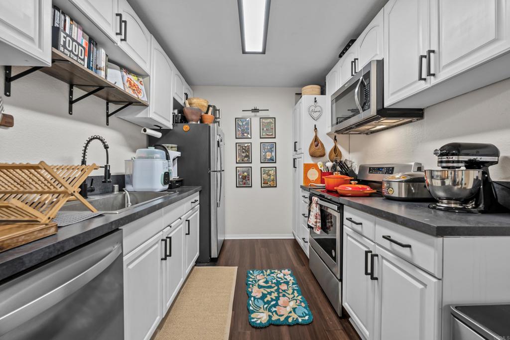 1420 Hilltop Drive 410