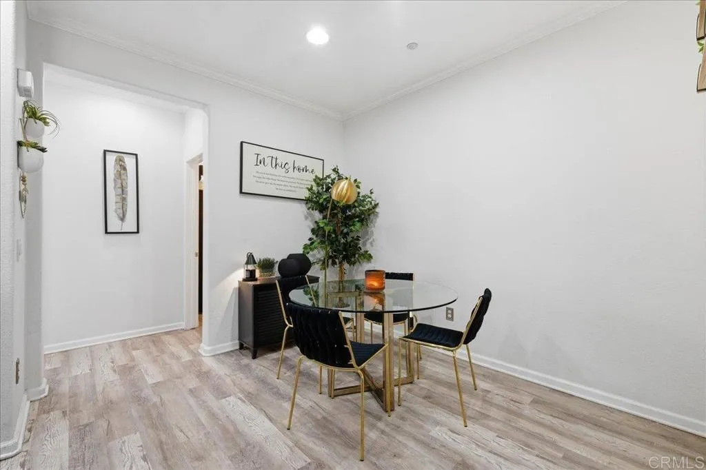 2725 Apricot Court